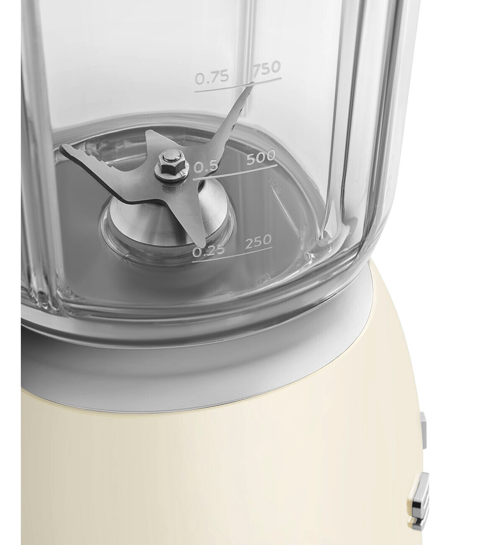 SMEG SDA BLF03CREU blender