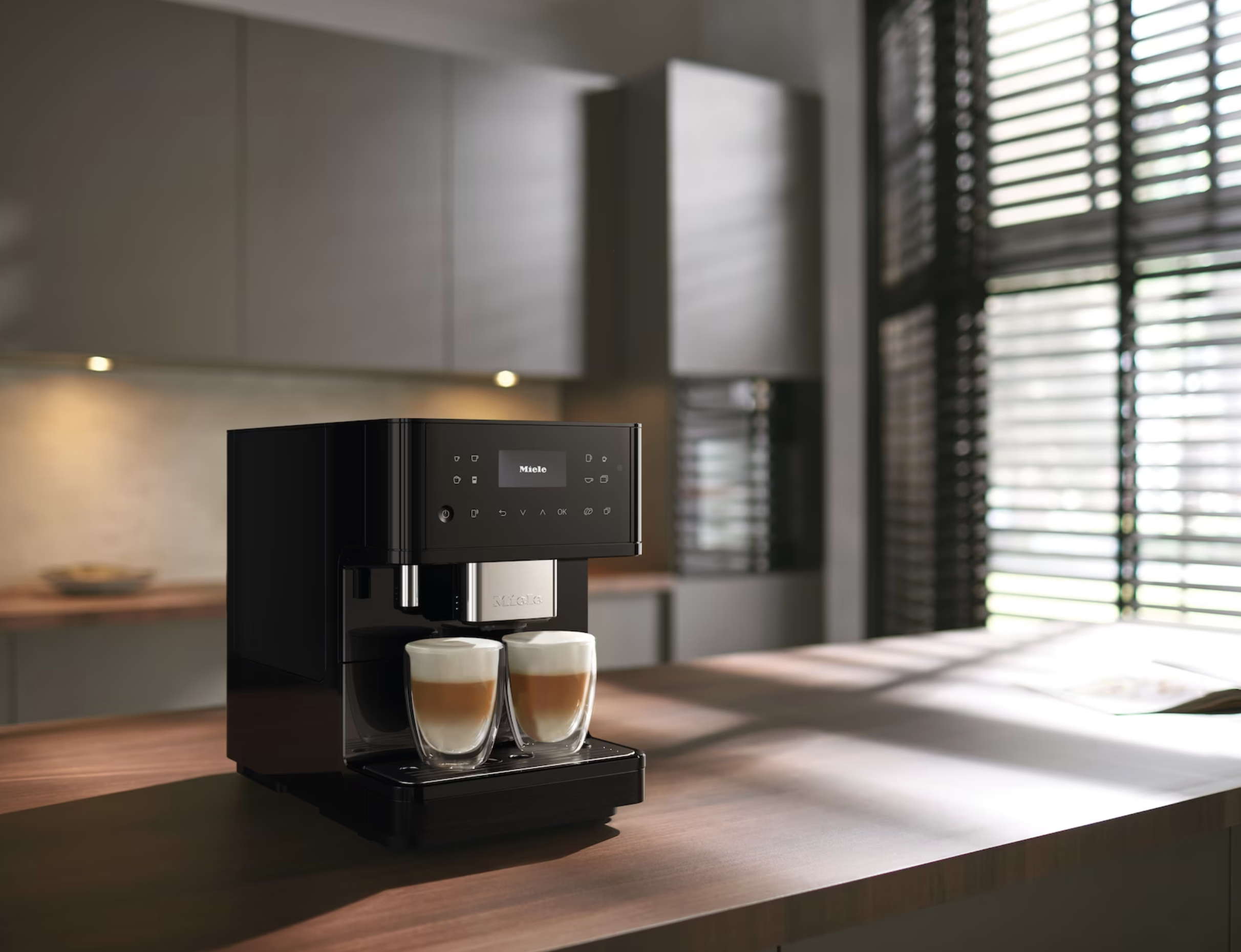 MIELE CM6160MILKPERFECTIONOBSW espresso machine